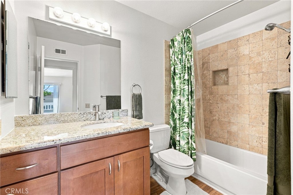187 Huntington, Irvine CA 92620 - Photo 14