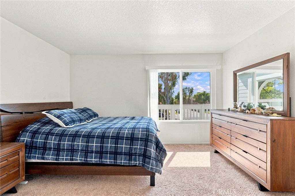 187 Huntington, Irvine CA 92620 - Photo 15
