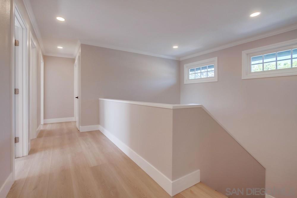 La Costa - Residential