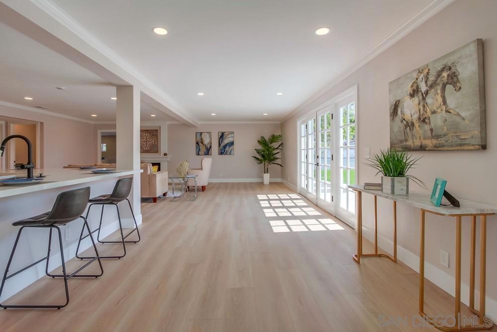 La Costa - Residential