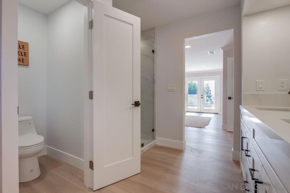 La Costa - Residential