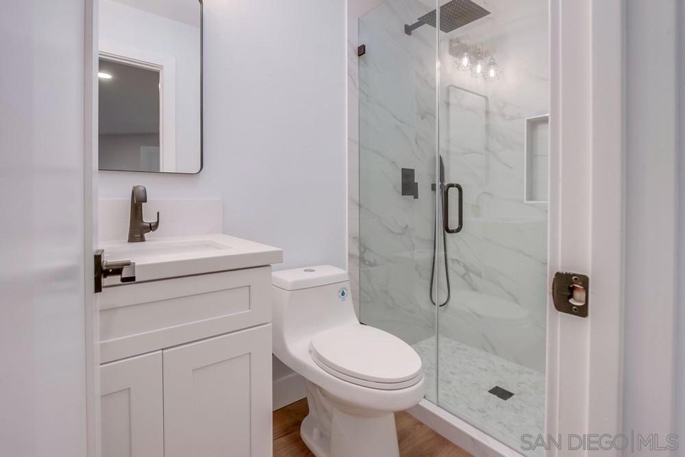 La Costa - Residential