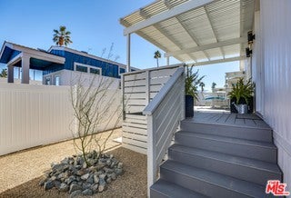 706 Maui Drive