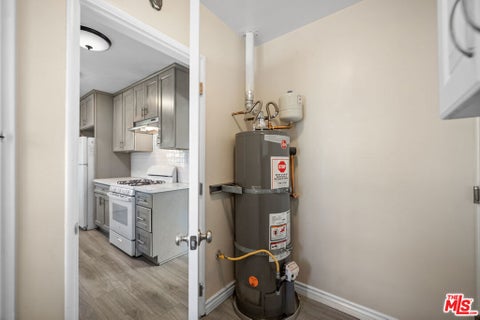 Tiny photo for 8914 Canby Avenue, Los Angeles, CA 91325 (MLS # 26873621)