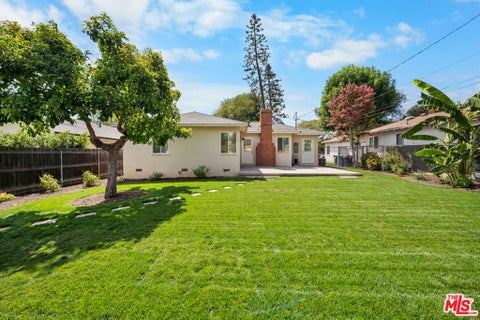 Tiny photo for 8914 Canby Avenue, Los Angeles, CA 91325 (MLS # 26873621)