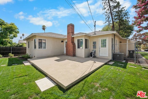 Tiny photo for 8914 Canby Avenue, Los Angeles, CA 91325 (MLS # 26873621)