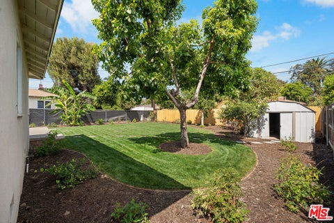 Tiny photo for 8914 Canby Avenue, Los Angeles, CA 91325 (MLS # 26873621)
