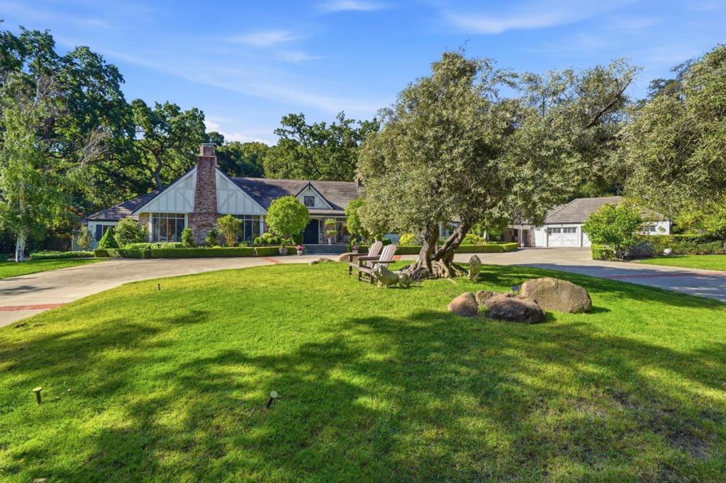 1500 Foothill Road