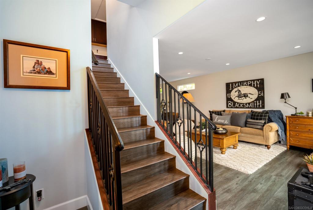 Del Mar - Residential