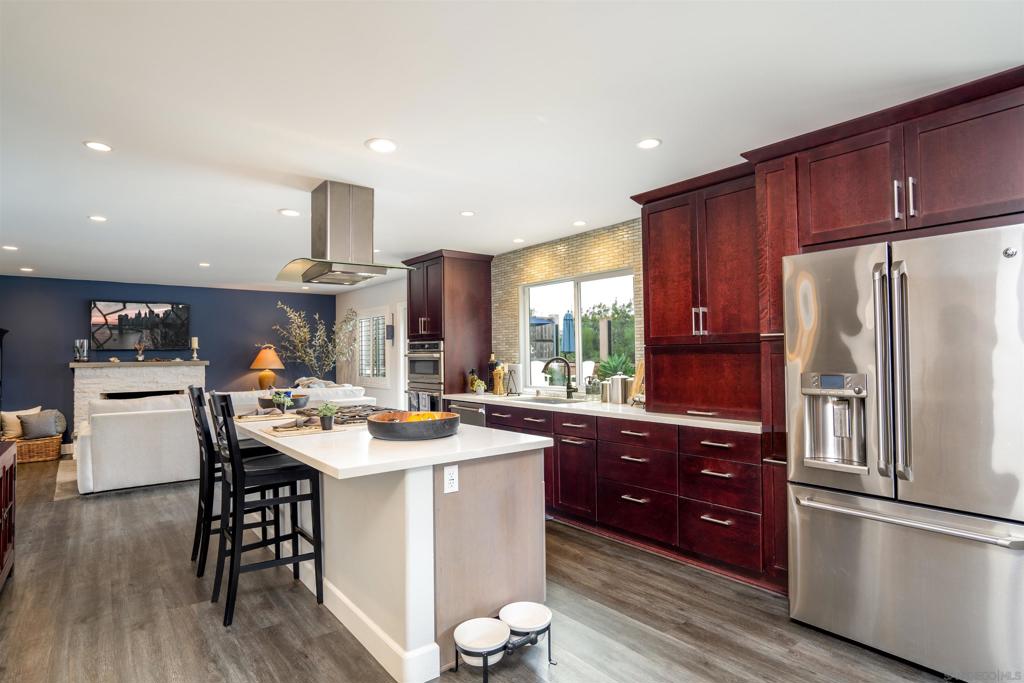 Del Mar - Residential