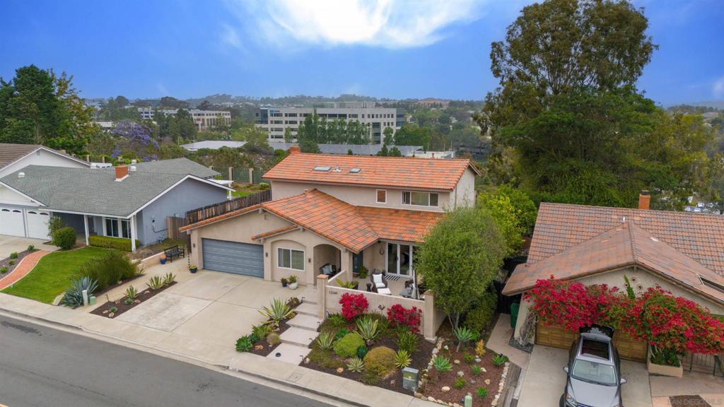 Del Mar - Residential