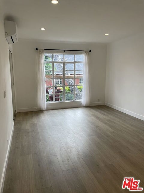 Photo of 1254 N Orange Grove Avenue #4, Los Angeles, CA 90046 (MLS # 26993451)