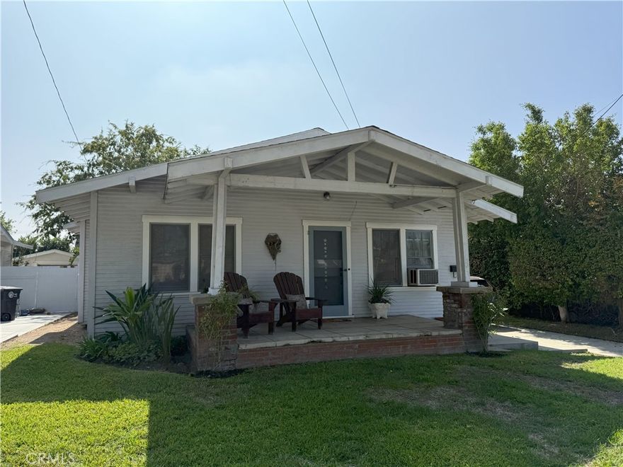 Step into this timeless Craftsman home brimming with character and charm! Situated on an extra-large lot with ample parking and a detached two-car garage, part of which has the perfect footprint for a potential ADU (buyer to verify the ability of converting to an ADU with city). 

Enjoy mornings on the inviting front porch, and cozy evenings by the fireplace in the family room. The home also features a formal dining area, spacious kitchen, and a bonus room off the back that’s ideal for a TV lounge, reading nook, or home office.

The indoor laundry room adds convenience, while the spacious primary bedroom includes a bonus area currently used as an office. A classic Jack-and-Jill bathroom connects the primary and second bedroom, maintaining the vintage appeal of this Craftsman beauty.

Full of original details, warmth, and personality, this home is ready for your personal touch to bring it to its full potential. Come see the charm, the space, and the possibilities that await!