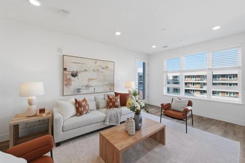 Photo of 5933 Sunstone Drive #410, San Jose, CA 95123 (MLS # ML82034388)