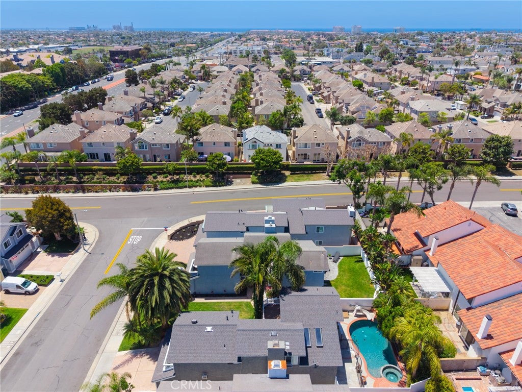 1301 Lakeside Lane