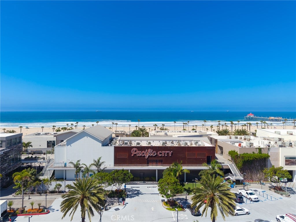 1301 Lakeside Lane, Huntington Beach CA 92648 - Photo 9
