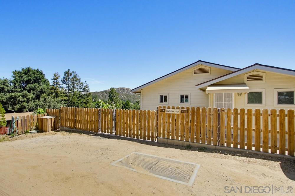 9640 Oak Grove Drive