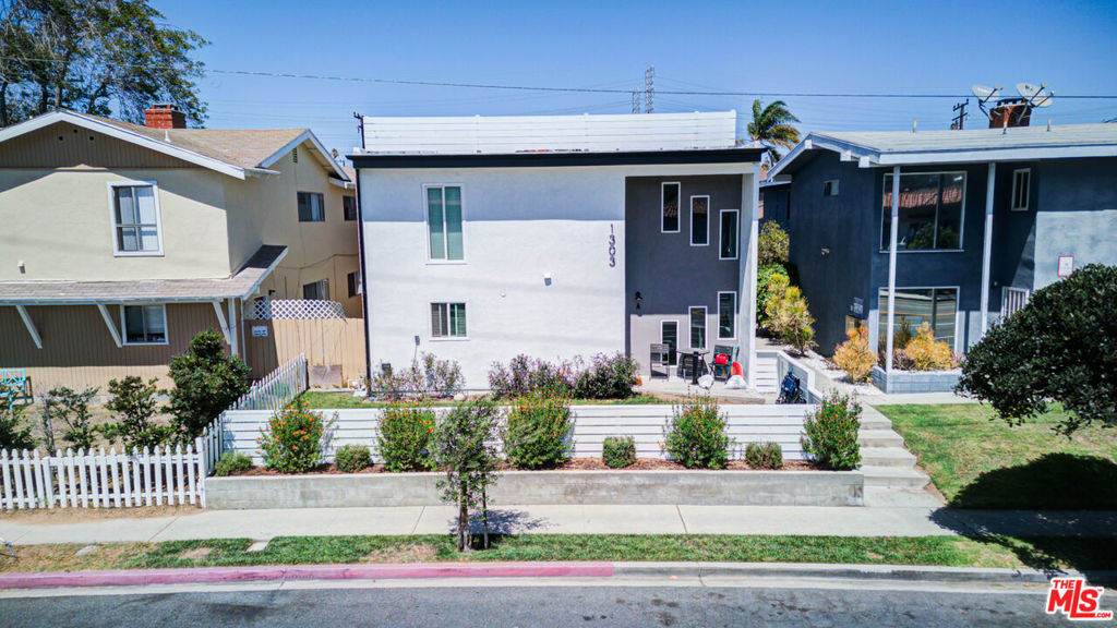 1211 Beryl Street