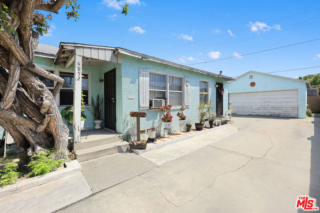 4950 Passons Boulevard