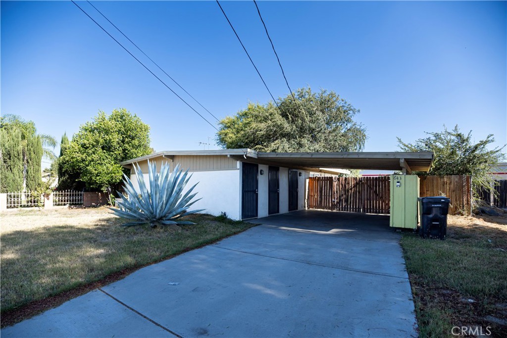 643 W Ramona Drive
