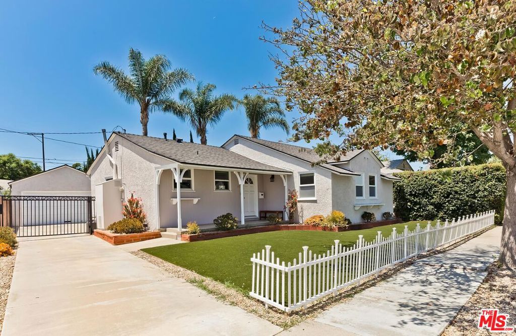 11159 Woolford Street