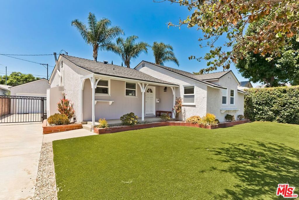 11159 Woolford Street