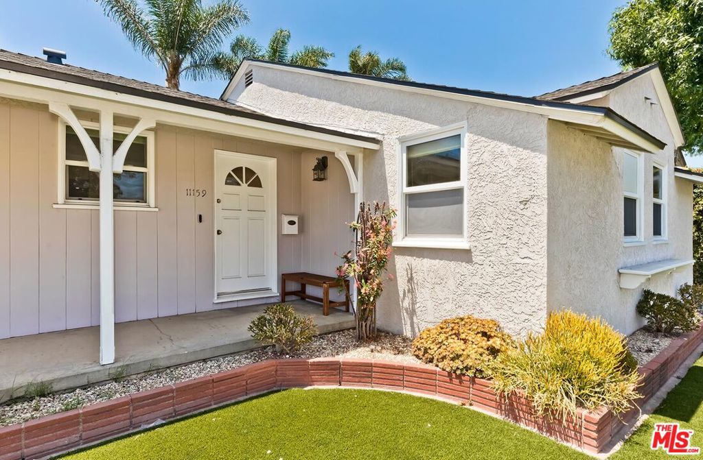 11159 Woolford Street