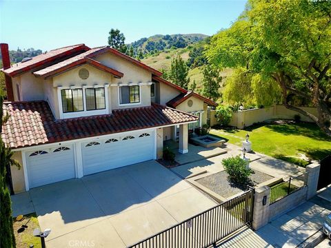 Photo of 2384 Tomich RD, Hacienda Heights, CA 91745 (MLS # TR26100000)