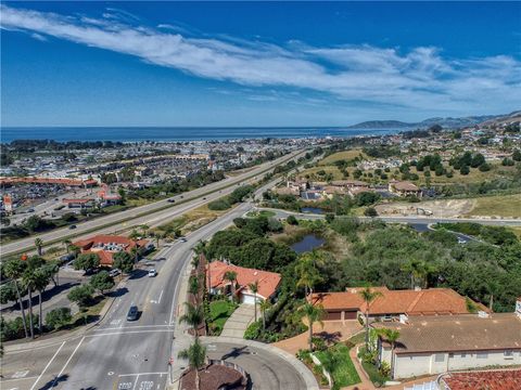 Tiny photo for 2 Paseo Ladera Ln, Pismo Beach, CA 93449 (MLS # PI26071944)