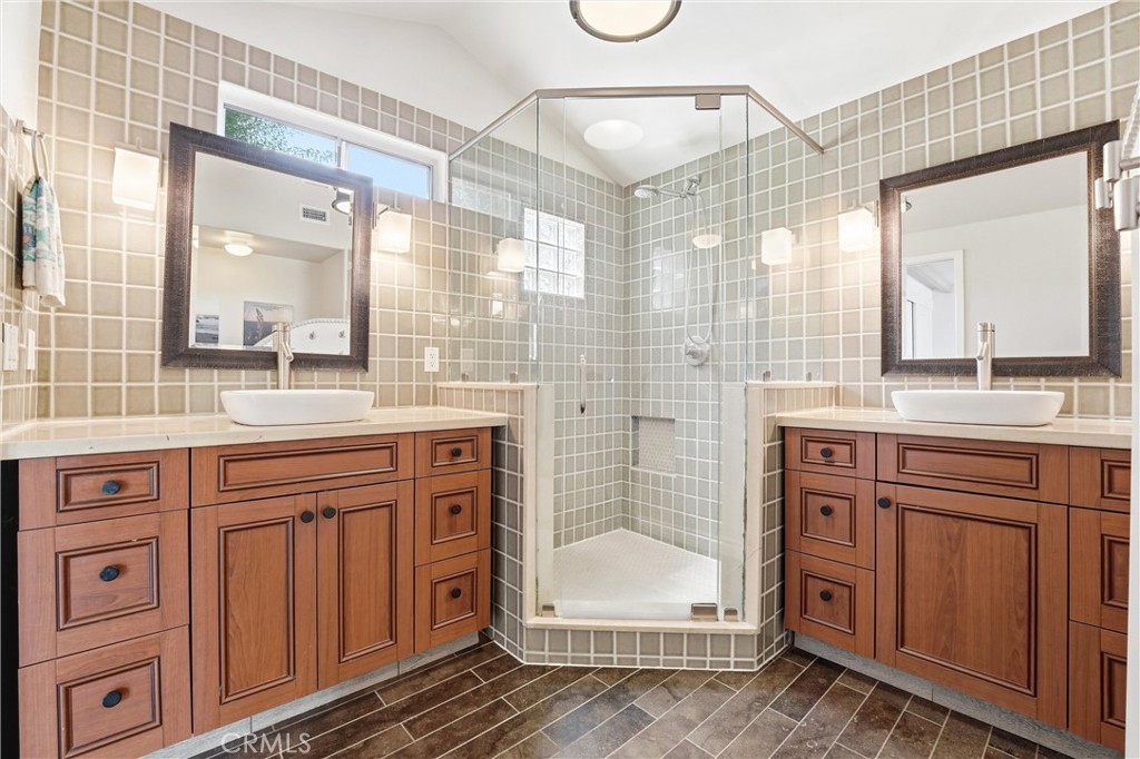 53 Saratoga, Newport Beach CA 92660 - Photo 17