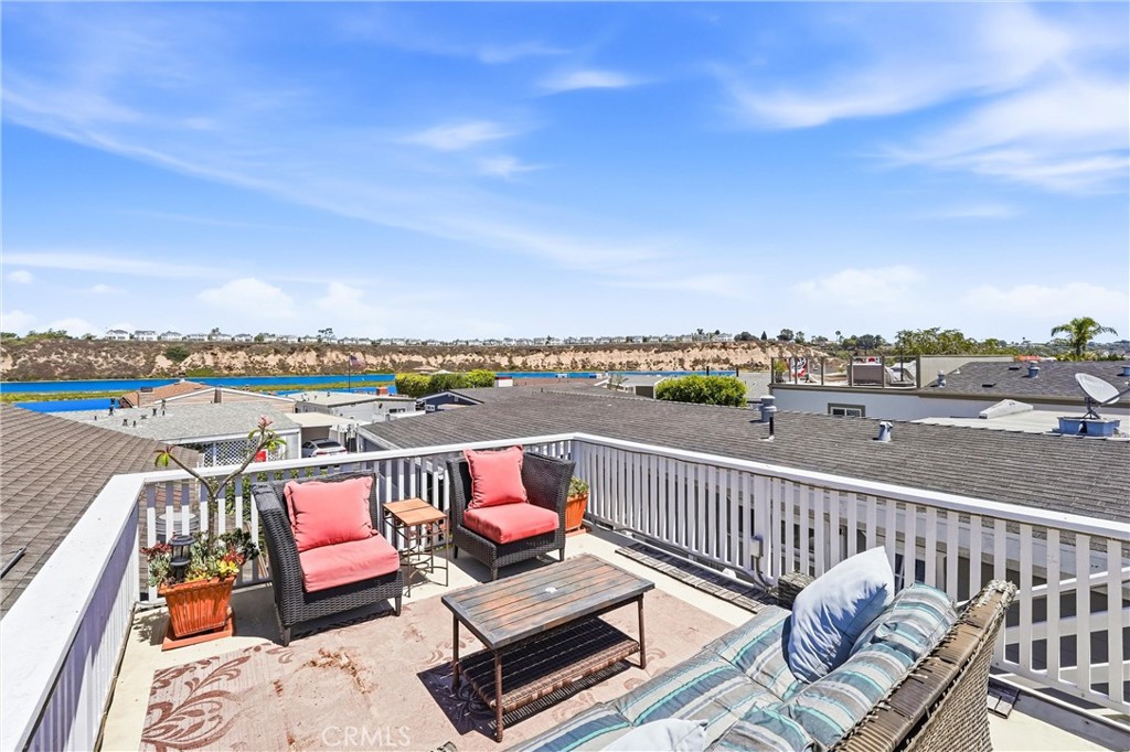 53 Saratoga, Newport Beach CA 92660 - Photo 28