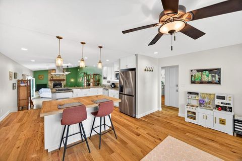 4557 Toni Lane La Mesa CA 91942