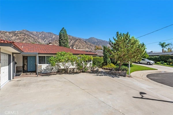 3715 DON BENITO CT, PASADENA, CA 91107 - Image 4e083f3bdbbf336f6d8290bd92a7887f/472007566