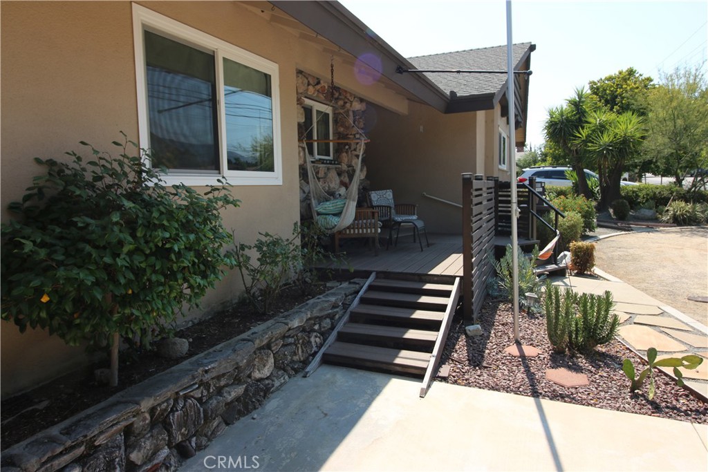 874 W 19th Street