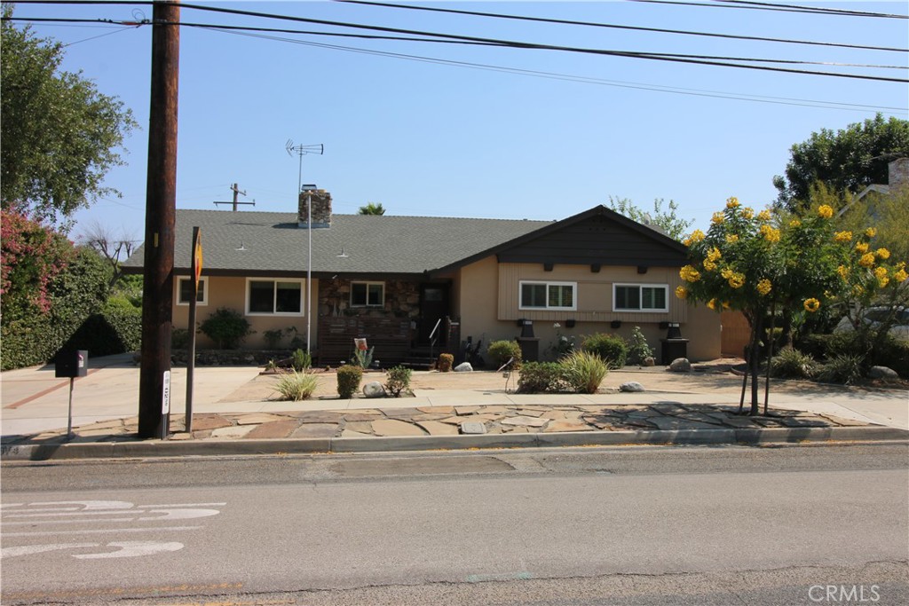 874 W 19th Street