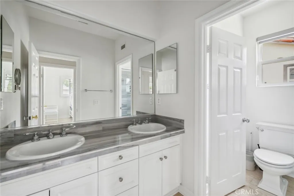 Newport Coast, California 92657, United States, 5 Bedrooms Bedrooms, ,3 BathroomsBathrooms,Residential,Active,176937