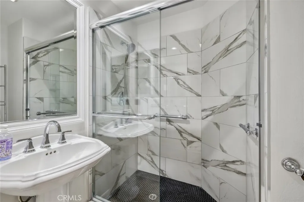 Newport Coast, California 92657, United States, 5 Bedrooms Bedrooms, ,3 BathroomsBathrooms,Residential,Active,176937