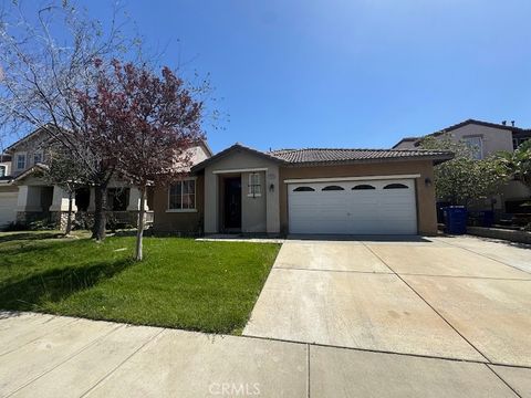 Photo of 15535 Caroline ST, Fontana, CA 92336 (MLS # IG26097090)