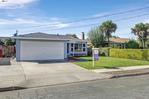 Photo of 36089 Sandalwood St ST, Newark, CA 94560 (MLS # 41151356)