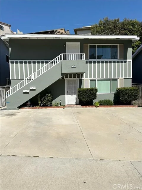 MLS: OC26143452