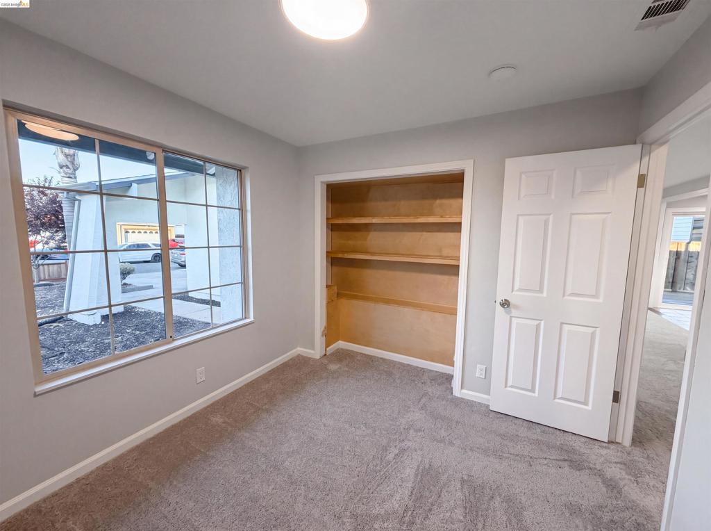 112 Aster Ct
