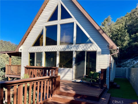 Photo of 3821 North End, Frazier Park, CA 93225 (MLS # SR26105969)