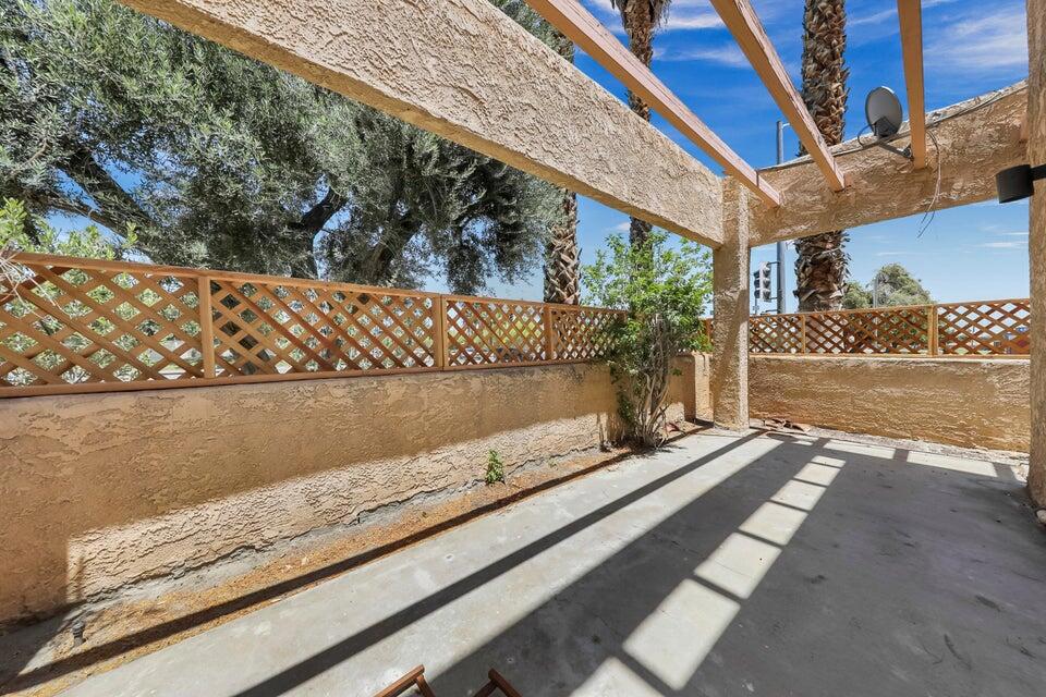 Desert Arches - Residential Income