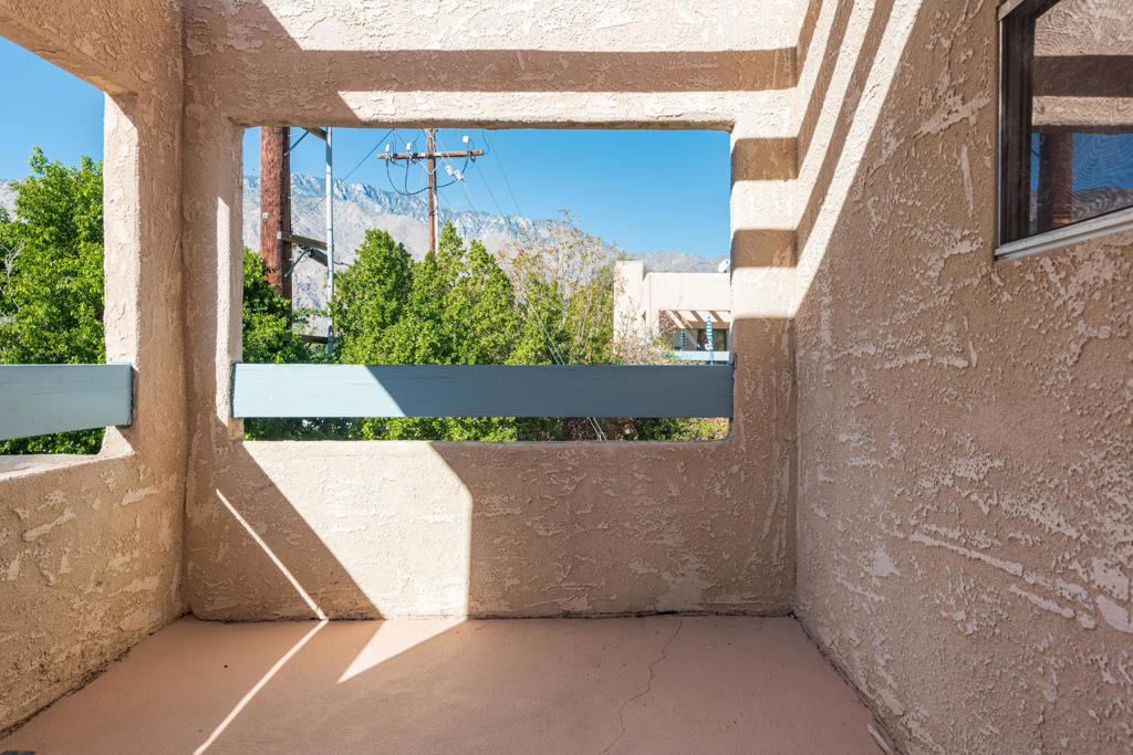 Desert Arches - Residential Income