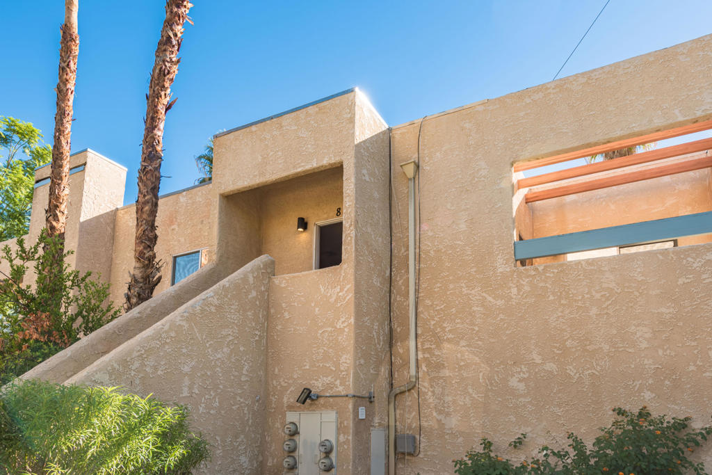 Desert Arches - Residential Income