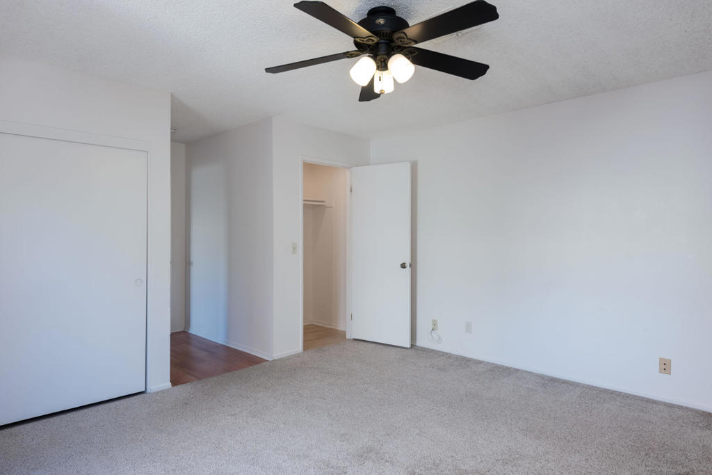 Desert Arches - Residential Income