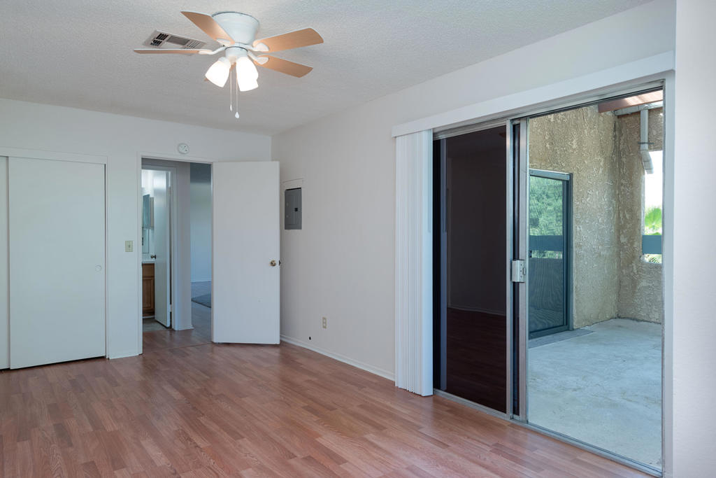 Desert Arches - Residential Income