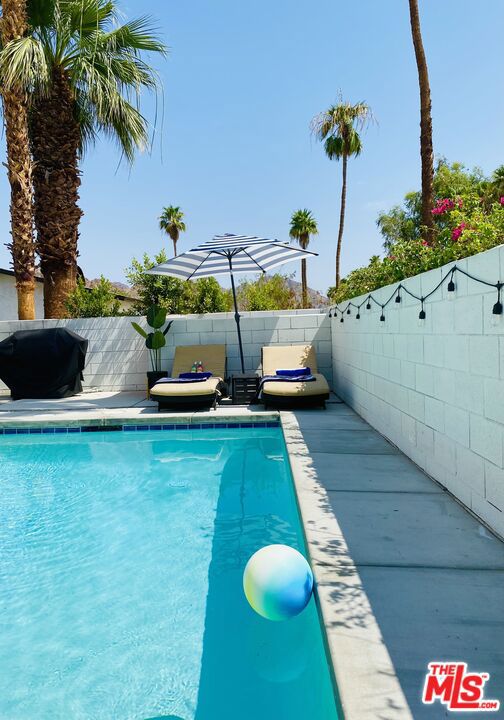 La Quinta Cove - Residential