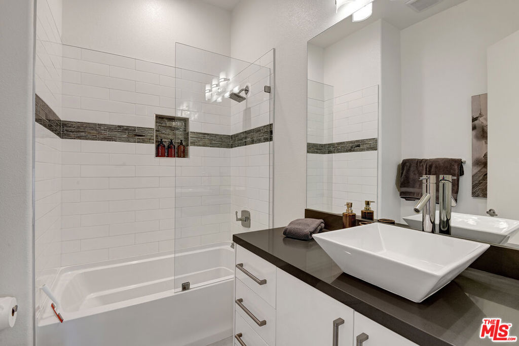 La Quinta Cove - Residential