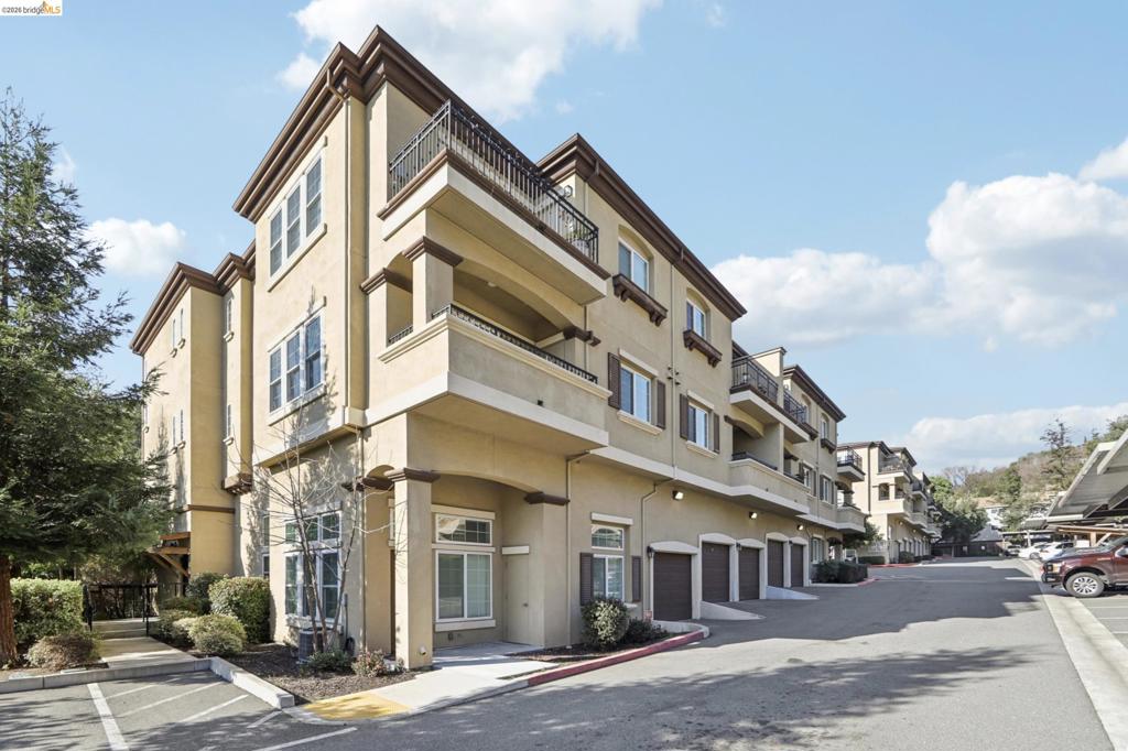720 Shell Ave